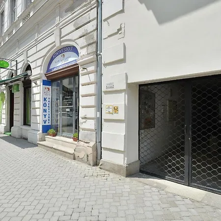 Netta Apartman Eger Exterior photo